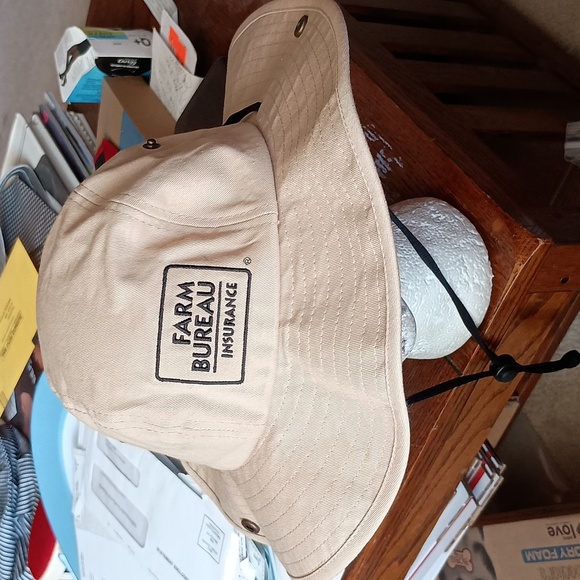 Australian (outback)State Farm hat w side snaps$28 + free hat - Picture 3 of 8